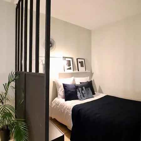 Apartment Paris-pere Lachaise Paris